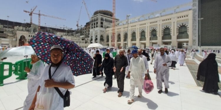Berikut beberapa Cara Jemaah Haji Hadapi Cuaca ekstrem