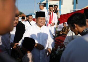 Menhan Prabowo,Melaksanakan Salat idul adha Di bandung Barat