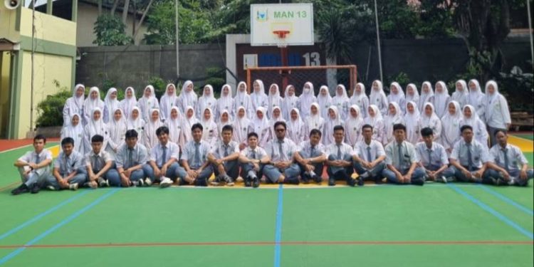 66 Siswa MAN 13 Jakarta Lolos SNBP 2025 di Perguruan Tinggi Favorit