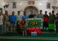 PJB Wartawan Gelar Bagi Takjil di Mushola Al hidayah Tanggerang